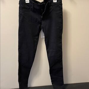 Express Women's Skinny Jeans in Black